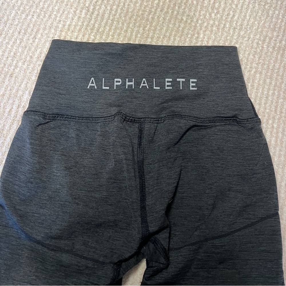 Alphalete gym leggings